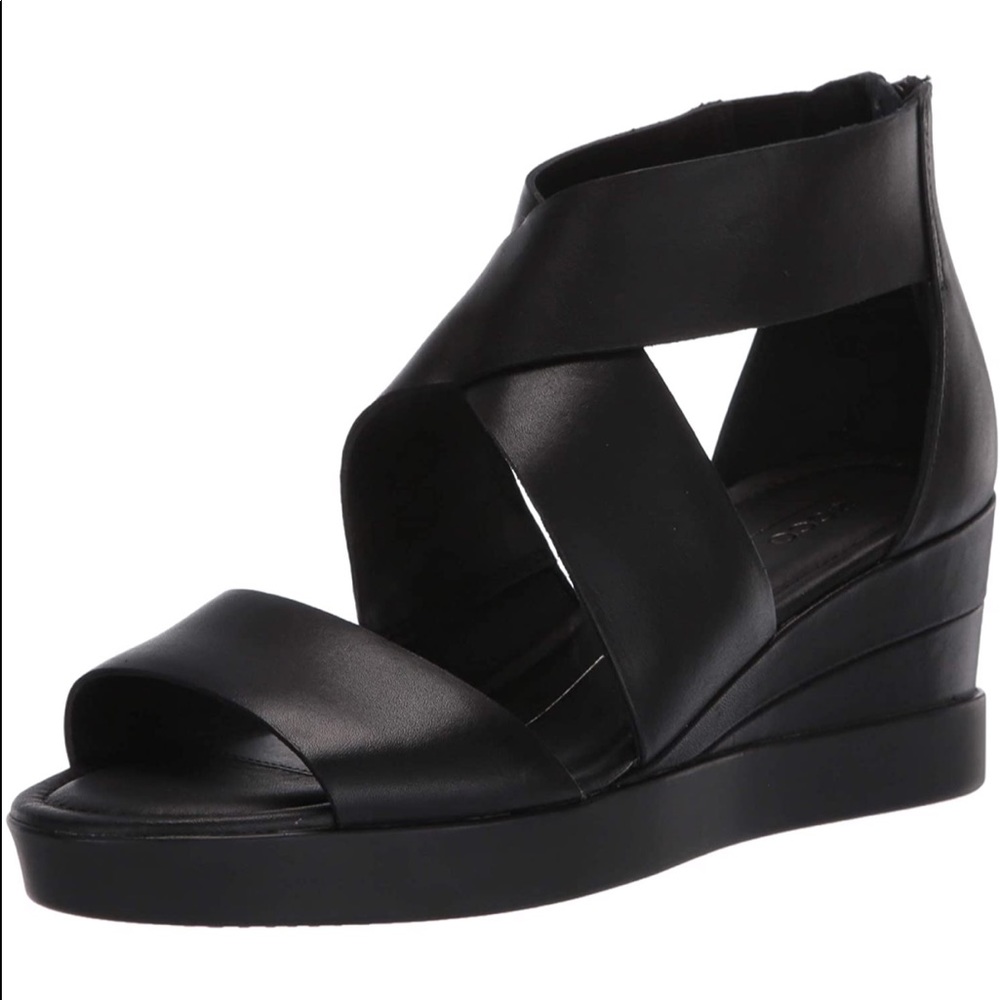 ECCO Women's Elevate Wedge Sandal size 10